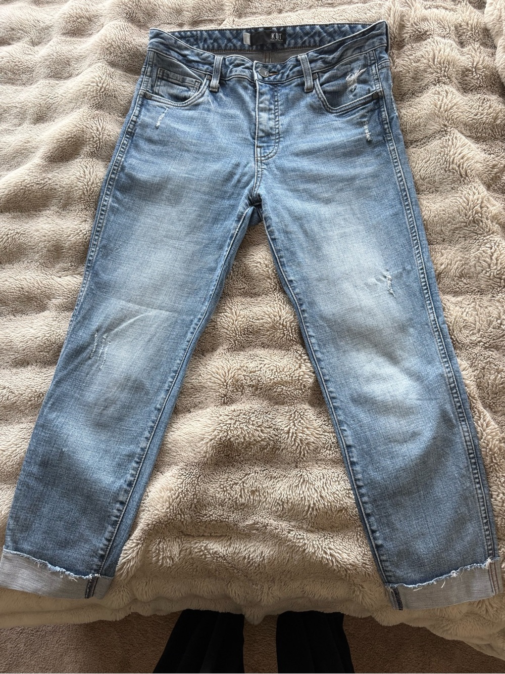 Kut from the Kloth Light Blue Slim Straight women’s Jeans “Boyfriend”